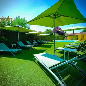 Le Mont Brouilly Hotel