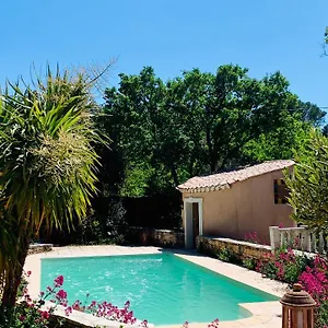 https://la-farigoule-aix-en-provence.aixenprovencehotels.org